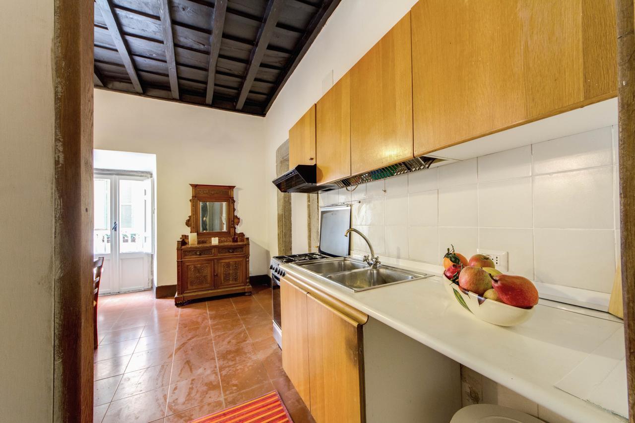 120 m² dengan 2 bilik tidur dan 1 bilik mandi peribadi di Navona Rome Luaran gambar